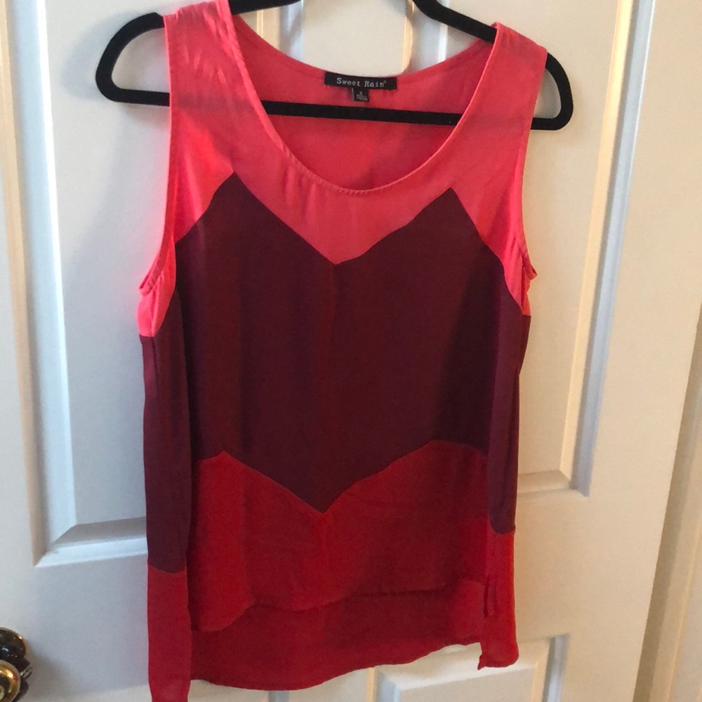 Color block tank top